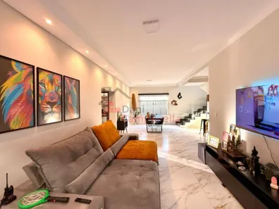Casa com 3 Quartos à venda, 300m² no Alto Ibirá, Pouso Alegre
