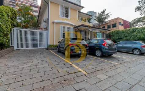 Imóvel Comercial com 12 Quartos à venda, 500m² no Pacaembu, São Paulo