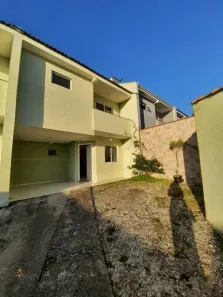 Casa de Condomínio com 3 Quartos à venda, 112m² no Uberaba, Curitiba