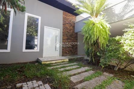 Casa com 3 Quartos à venda, 255m² no Boqueirão, Curitiba