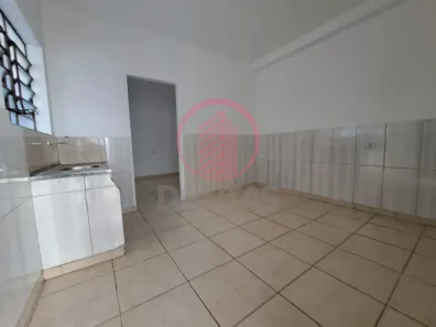 Casa com 1 Quarto para alugar, 40m² no Mutinga, Osasco