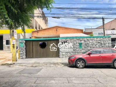 Imóvel Comercial com 5 Quartos à venda, 323m² no Centro, Fortaleza