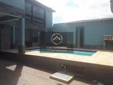 Casa com 8 Quartos à venda, 400m² no Piratininga, Niterói
