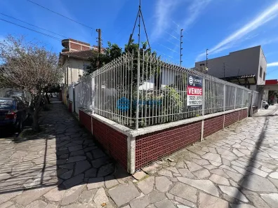 Casa com 3 Quartos à venda, 65m² no Centro, Caxias do Sul