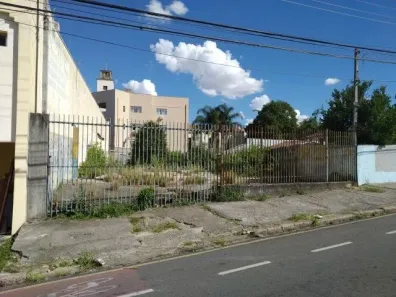 Lote/Terreno para alugar, 480m² no Cabral, Curitiba