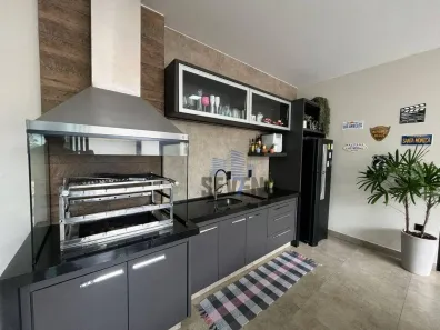 Casa de Condomínio com 3 Quartos à venda, 210m² no Quinta Ranieri, Bauru