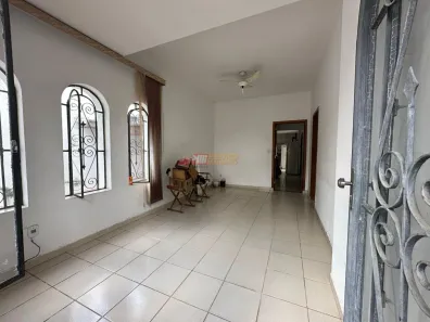 Casa com 5 Quartos à venda, 260m² no Anchieta, São Bernardo do Campo