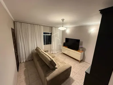 Casa com 3 Quartos para alugar, 181m² no Vila Serralheiro, São Paulo