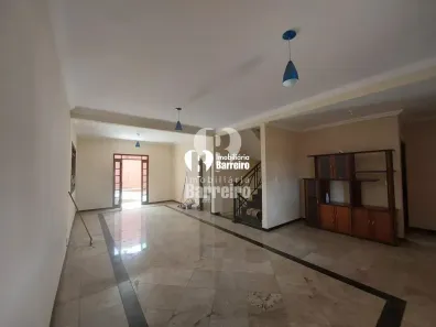 Casa com 4 Quartos à venda, 360m² no Tirol (Barreiro), Belo Horizonte
