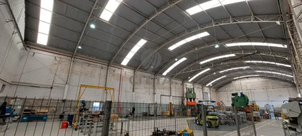 Galpão/Depósito/Armazém à venda, 2000m² no Macuco, Valinhos