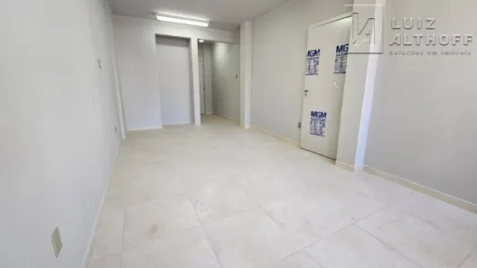 Ponto Comercial à venda, 29m² no Centro, Florianópolis