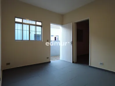 Casa com 1 Quarto para alugar, 40m² no Santa Terezinha, Santo André