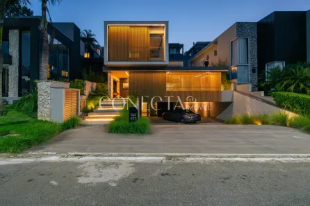 Casa com 4 Quartos à venda, 456m² no Centro Comercial Jubran, Barueri