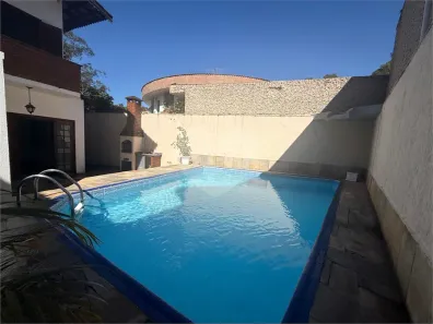 Sobrado com 3 Quartos para venda ou aluguel, 450m² no Parque Palmas do Tremembé, São Paulo