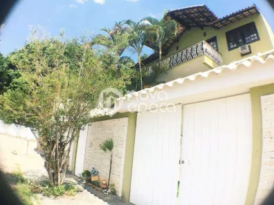 com 4 Quartos à venda, 472m² no Jacarepaguá, Rio de Janeiro