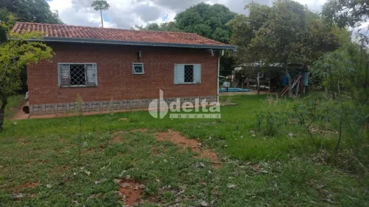 Fazenda/Sítio com 2 Quartos à venda, 70m² no Chácaras Eldorado, Uberlândia