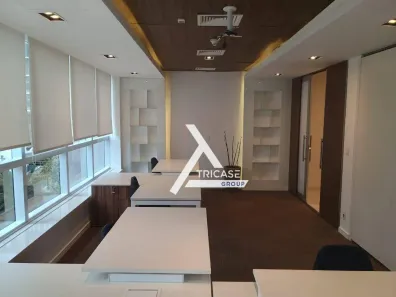 Sala Comercial para alugar, 200m² no Jardim das Acácias, São Paulo