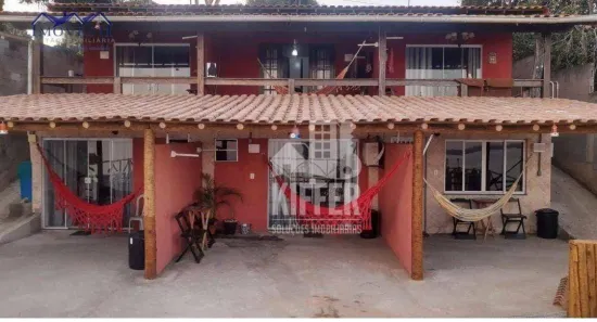 Imóvel Comercial com 8 Quartos à venda, 250m² no Jacaroá, Maricá