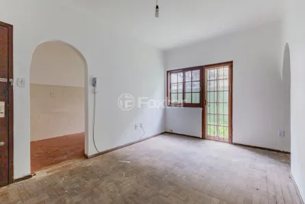 Apartamento com 2 Quartos à venda, 50m² no Partenon, Porto Alegre