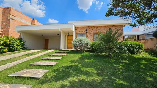 Casa de Condomínio com 3 Quartos à venda, 263m² no Picollo Villaggio, Louveira