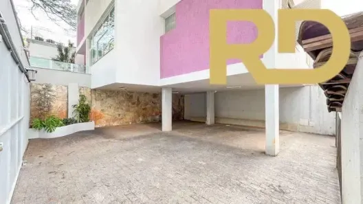 Casa com 7 Quartos à venda, 314m² no Serra, Belo Horizonte