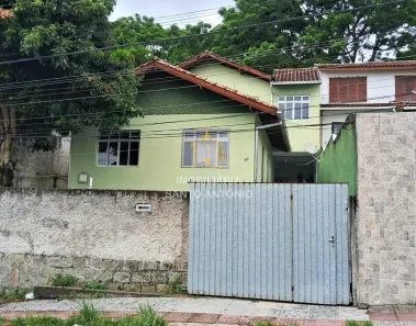 Lote/Terreno à venda, 335m² no Agronômica, Florianópolis