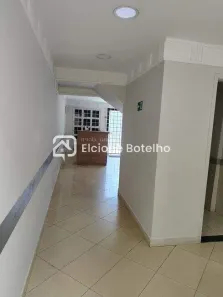 Prédio Comercial para alugar, 136m² no Centro, Uberlândia