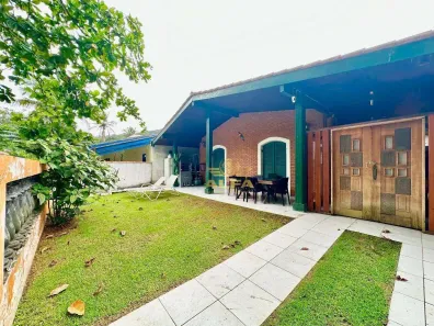 Casa de Condomínio com 5 Quartos à venda, 200m² no Balneario Praia do Perequê, Guarujá