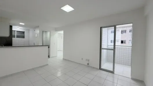 Apartamento com 2 Quartos para alugar, 45m² no Imbiribeira, Recife