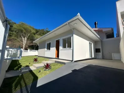 Casa com 3 Quartos à venda, 74m² no Bela Vista, Palhoça