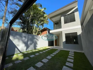 Casa com 4 Quartos à venda, 240m² no Itaipu, Niterói