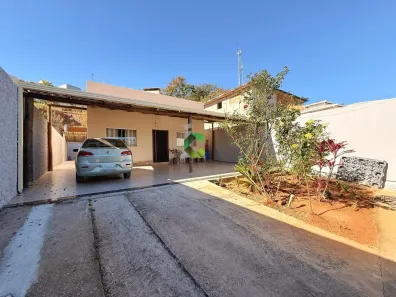 Casa com 3 Quartos à venda, 600m² no Tropical, Contagem