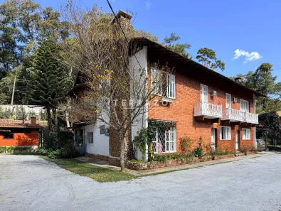 Casa de Condomínio com 3 Quartos para alugar, 160m² no Posse, Teresópolis