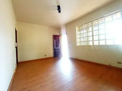 Imóvel Comercial com 4 Quartos à venda, 270m² no Cidade Nova, Belo Horizonte