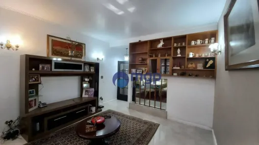 Sobrado com 3 Quartos à venda, 208m² no Vila Paiva, São Paulo