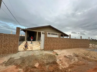 Casa com 3 Quartos à venda, 130m² no Beberibe, Beberibe