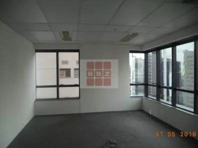 Sala Comercial para alugar, 88m² no Vila Olímpia, São Paulo