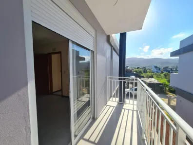 Sobrado com 3 Quartos à venda, 96m² no Palhocinha, Garopaba