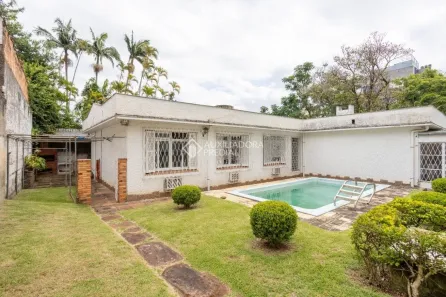 Casa com 3 Quartos para alugar, 528m² no Petrópolis, Porto Alegre