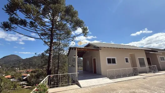 Casa de Condomínio com 3 Quartos à venda, 250m² no Vargem Grande, Teresópolis
