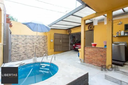 Casa com 3 Quartos à venda, 90m² no Vila Nova, Porto Alegre