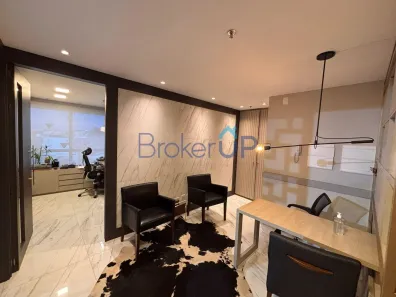 Sala Comercial à venda, 70m² no Petrópolis, Porto Alegre