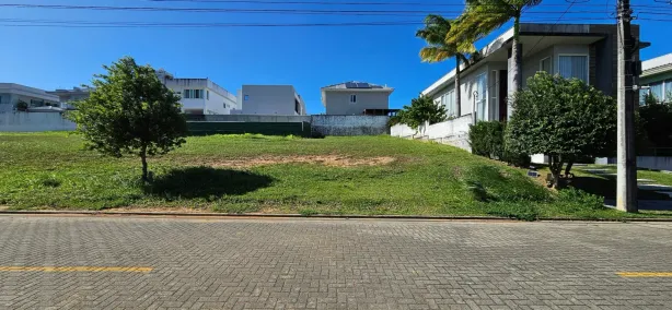 Lote/Terreno à venda, 450m² no Pium (Distrito Litoral), Parnamirim