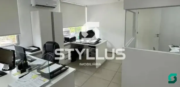 Sala Comercial à venda, 31m² no Penha, Rio de Janeiro