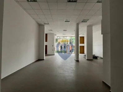 Ponto Comercial para venda ou aluguel, 205m² no Água Branca, São Paulo