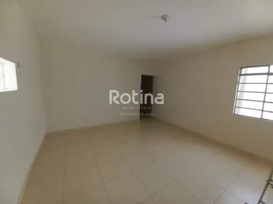 Apartamento com 3 Quartos para alugar, 103m² no Centro, Uberlândia