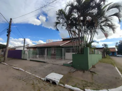 Casa com 3 Quartos à venda, 165m² no Restinga, Porto Alegre
