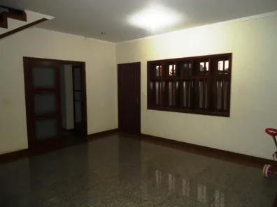 Sobrado com 4 Quartos à venda, 550m² no Taquaral, Campinas