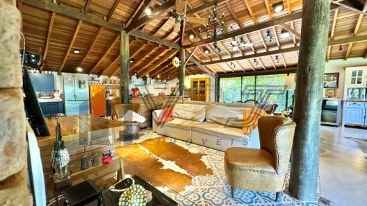 Fazenda/Sítio com 4 Quartos à venda, 400m² no Bairro dos Pintos, Itatiba