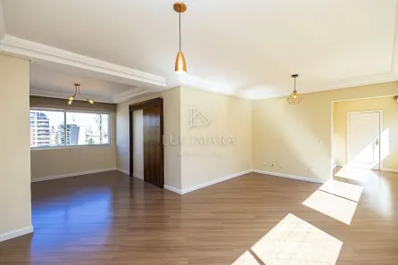 Apartamento com 3 Quartos para alugar, 148m² no Bigorrilho, Curitiba